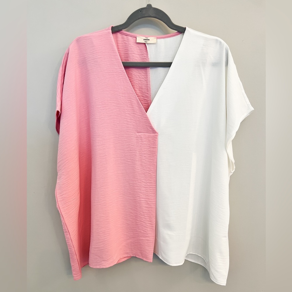 Entro Vneck Airflow Color Block Top, Size Small